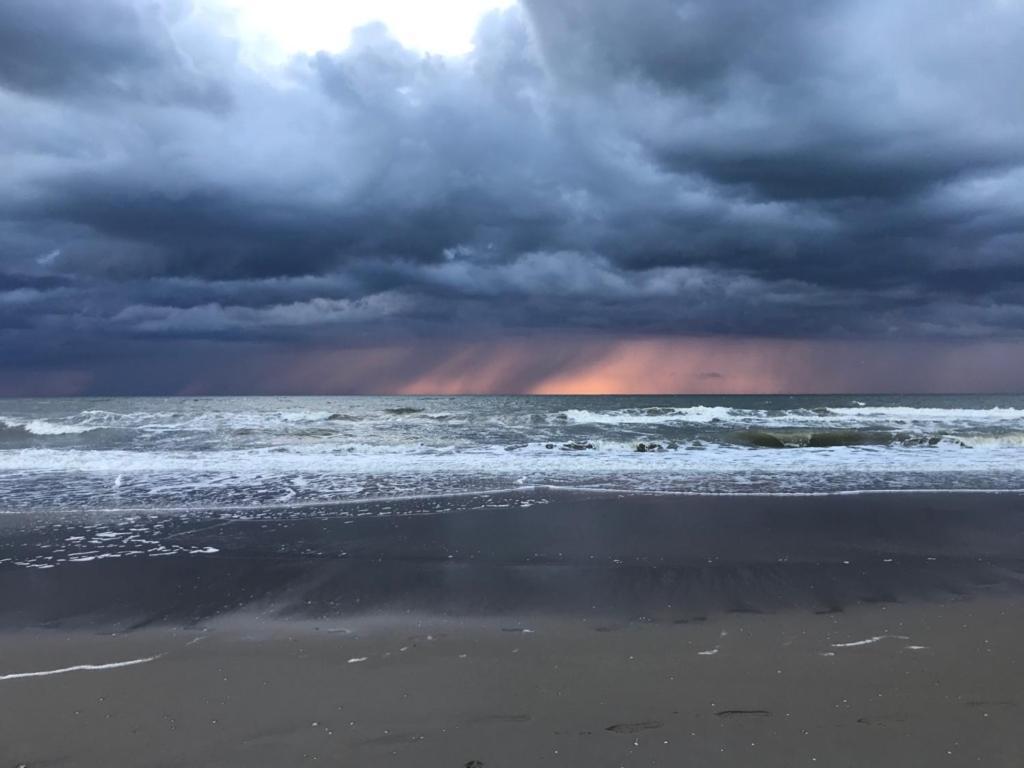 Zoute Zeelucht Katwijk aan Zee Exterior foto